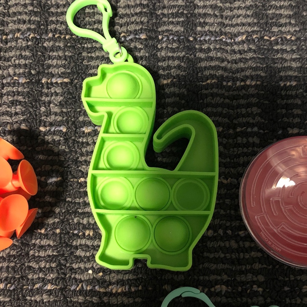 🛍️ Pop Fidget Toy Collection - Picture 4 of 5